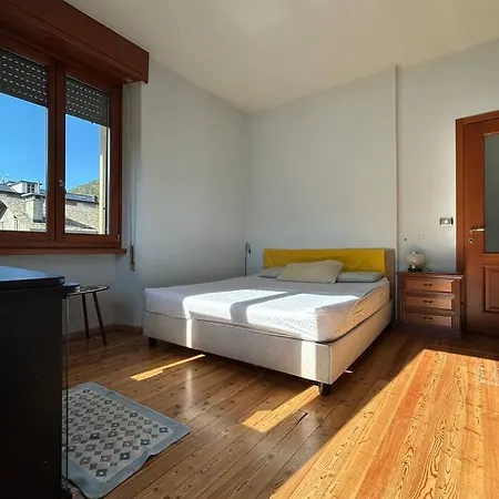 Lägenhet Mini In Centro Sondrio